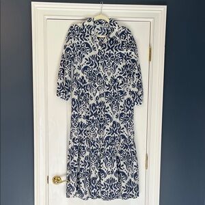 Zara Navy and White Floral Long Sleeve Dress